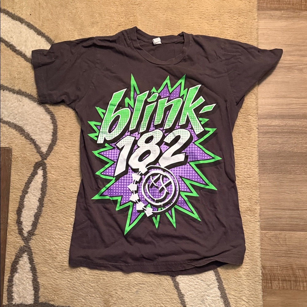 Vintage Blink 182 shirt